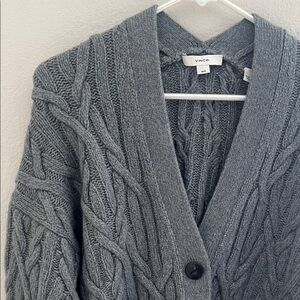 Vince Interlocking Cable Knit Cardigan size M Cashmere Wool